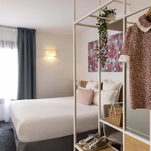 *** Hotel Louis Blanc France
