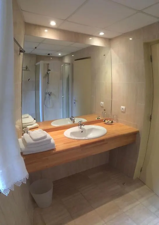 ** Hotel L'Ancienne Auberge Puycelci France